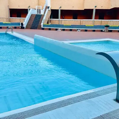 Home2Book Sea View Studio & Pool, Caletillas Daire *