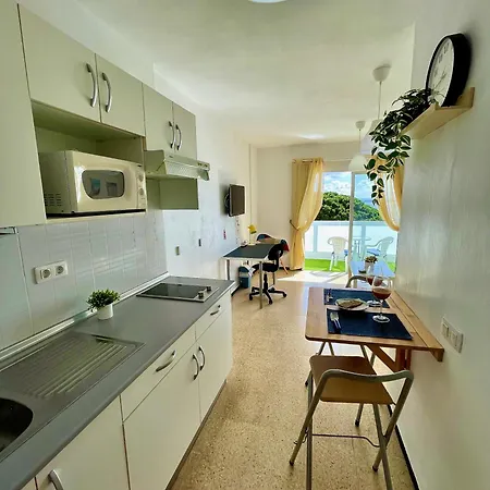 Daire Home2Book Sea View Studio & Pool, Caletillas Candelaria