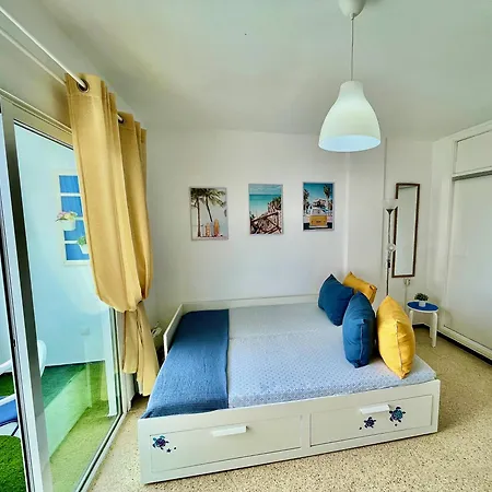 Home2Book Sea View Studio & Pool, Caletillas Daire Candelaria