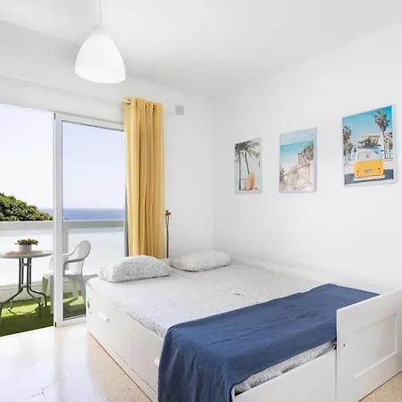 Home2Book Sea View Studio & Pool, Caletillas 칸델라리아