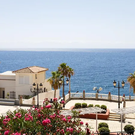 아파트 Home2Book Sea View Studio & Pool, Caletillas *