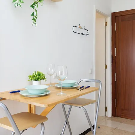 Home2Book Sea View Studio & Pool, Caletillas 칸델라리아