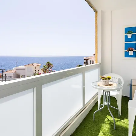 아파트 Home2Book Sea View Studio & Pool, Caletillas 칸델라리아